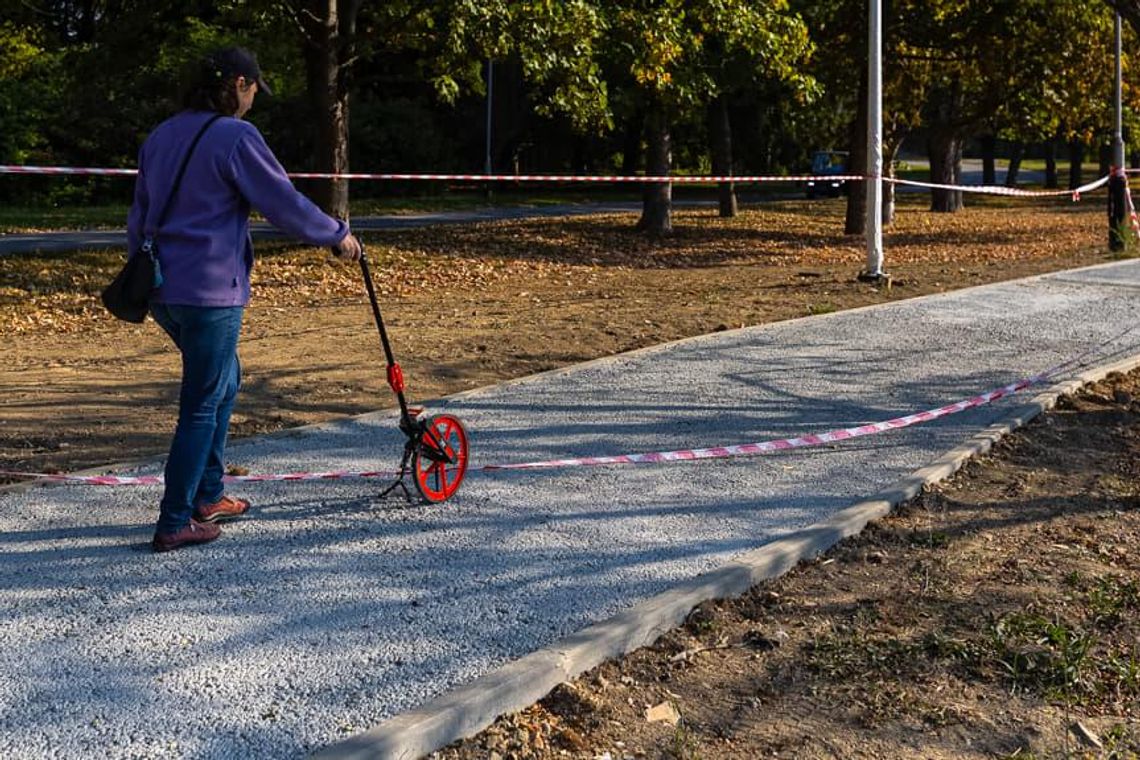 Prawie 650 metrów nowej ścieżki biegowej na rzeszowskich Bulwarach 