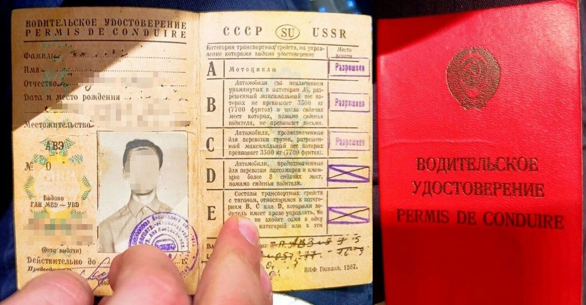 Prawo jazdy z ZSRR i podróbka za 520 euro. Straż Graniczna zatrzymała dwóch kierowców