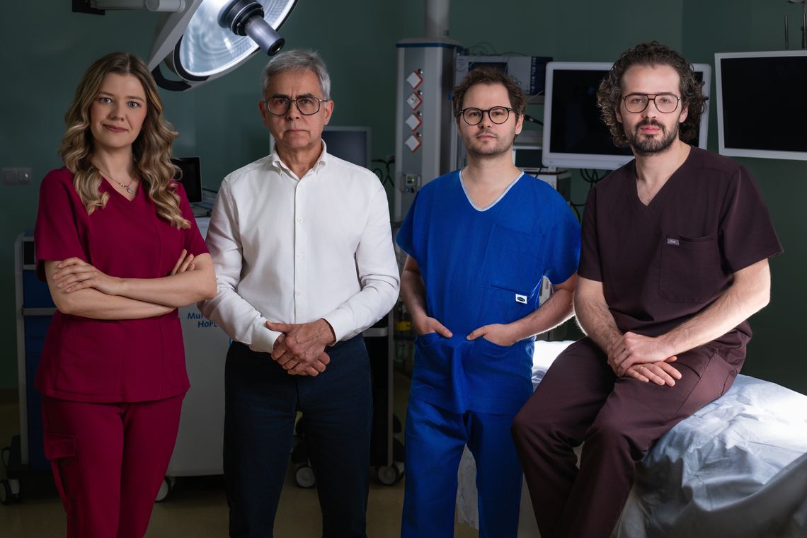 Robot operacyjny, sztuczna inteligencja i badania z naukowcami z USA. Szpital w Kolbuszowej stawia na nowoczesną uroonkologię