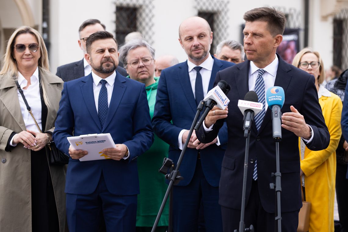 Ryszard Petru w Rzeszowie: popieramy Konrada Fijołka