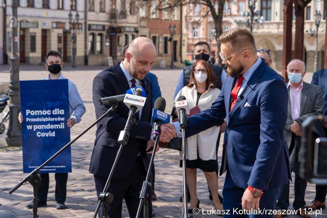 Rzeszów. Fijołek zapowiada walkę z koronakryzysem