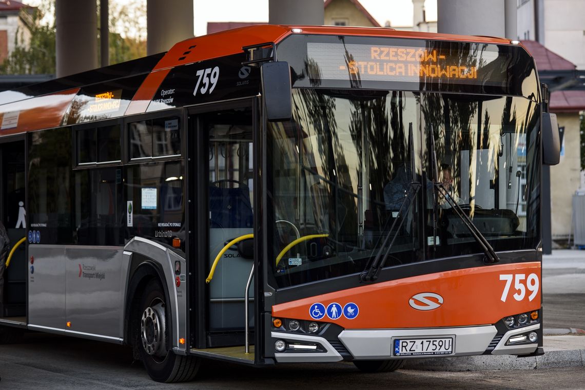 Dodatkowe kursy i specjalne linie autobusowe na rzeszowskie cmentarze