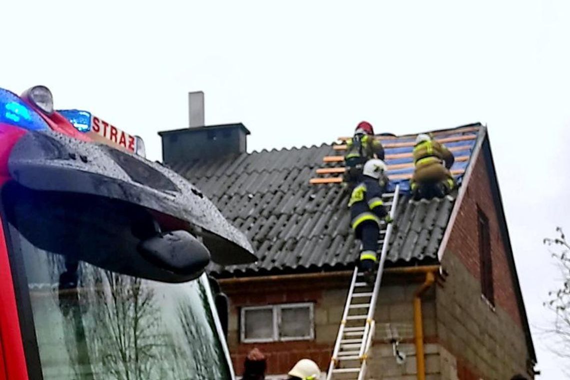 Silne wiatry na Podkarpaciu. Mieszkańcy są pozbawieni prądu