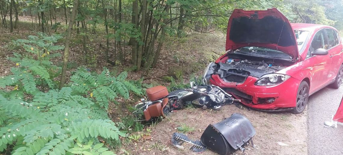 Śmiertelny wypadek w Knapach. Nie żyje 73-letni motocyklista Śmiertelny wypadek w Knapach. Nie żyje 73-letni motocyklista