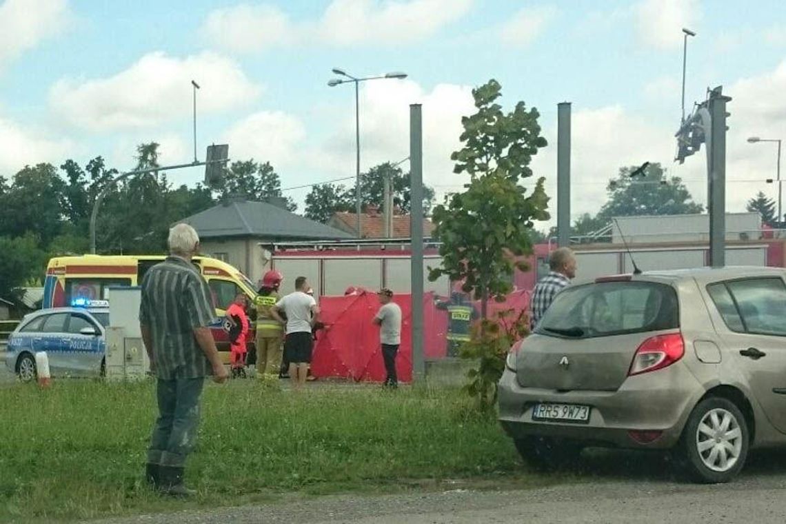 Śmiertelny wypadek w Ropczycach. Nie żyje rowerzysta