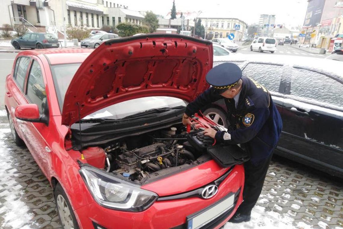 Straż Miejska w Rzeszowie odpali twoje auto. Wystarczy telefon