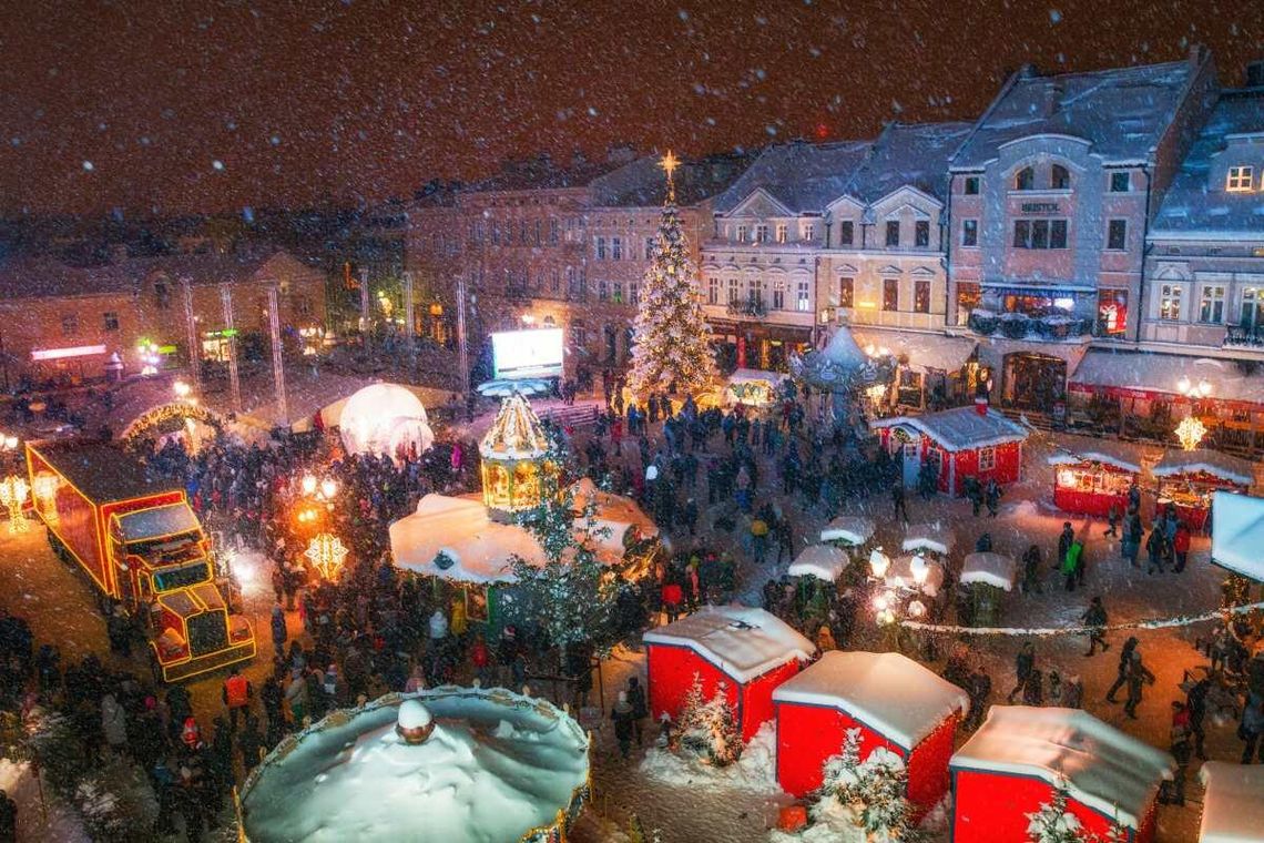 Świąteczne Miasteczko na rzeszowskim Rynku od 6 grudnia