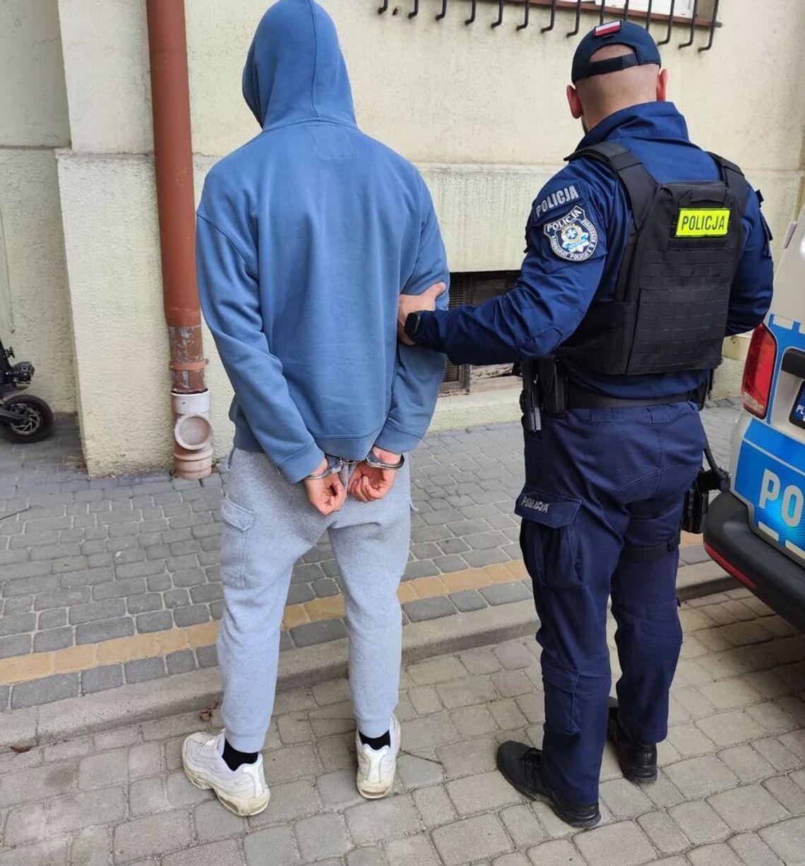 Szkolna przerwa zamieniła się w horror. Nastolatek z Rzeszowa odpowie za dotkliwe pobicie kolegi Szkolna przerwa zamieniła się w horror. Nastolatek z Rzeszowa odpowie za dotkliwe pobicie kolegi