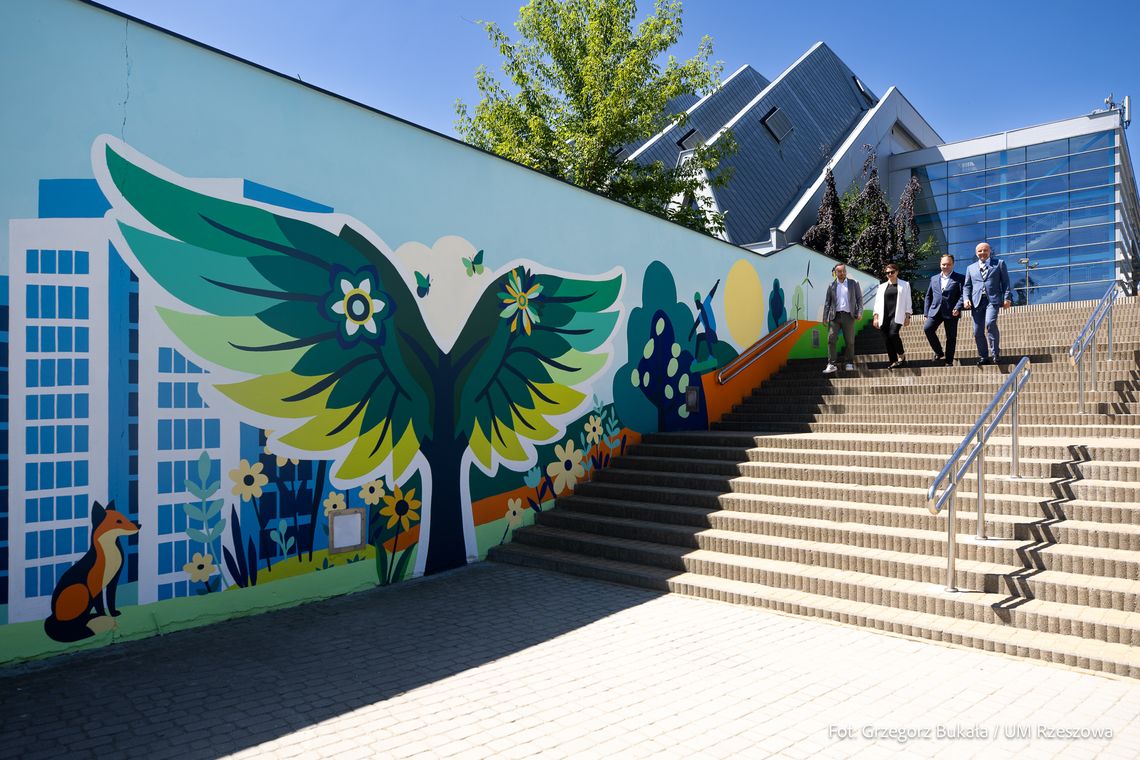 Deloitte ufundował mural w Rzeszowie
