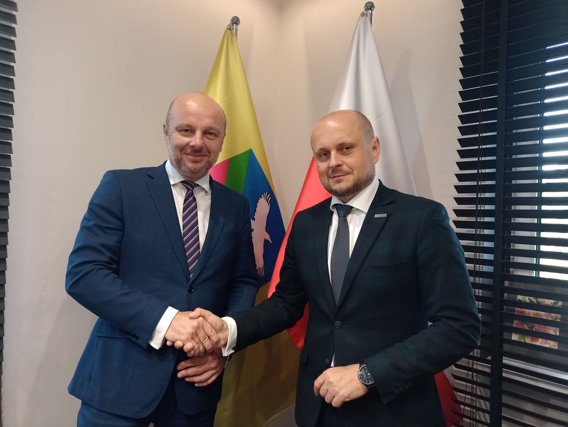 "To nowy etap." Prezydent Rzeszowa składa wizytę w Trzebownisku