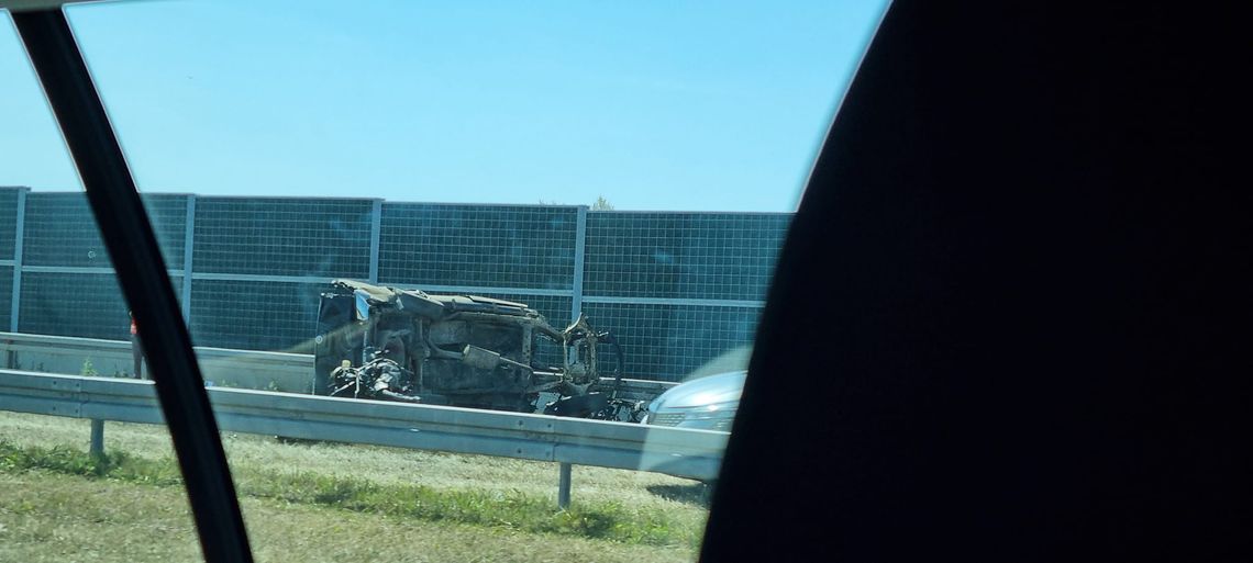 Tragedia na autostradzie A4 pod Dębicą! Nie żyją dwie osoby, dwie kolejne ranne [ZDJĘCIA, WIDEO]