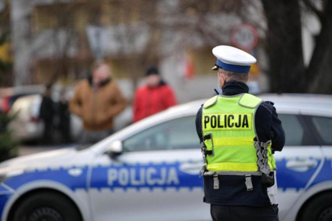 W okresie świąt Bożego Narodzenia będzie więcej patroli na drogach