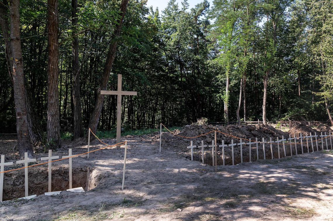 W Puźnikach uroczyście pochowano szczątki polskich ofiar ukraińskich nacjonalistów