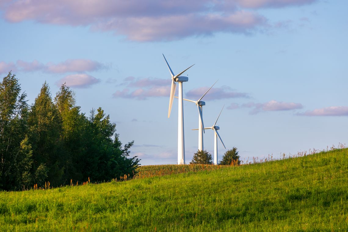 Wiatr na lądzie napędza polski przemysł - buduje krajowy łańcuch dostaw i wzmacnia lokalną gospodarkę Wiatr na lądzie napędza polski przemysł - buduje krajowy łańcuch dostaw i wzmacnia lokalną gospodarkę
