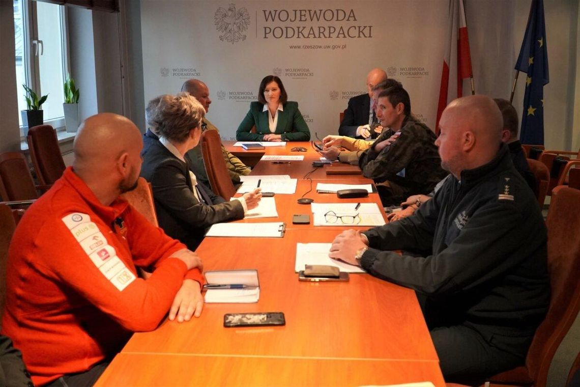 Wojewoda podkarpacki: służby gotowe do zbliżających się ferii zimowych