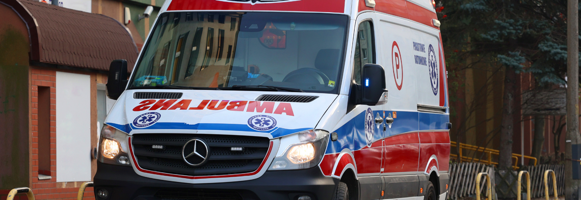 Wypadek na drodze serwisowej autostrady A4 w Głogowie Młp. 3 osoby ranne!