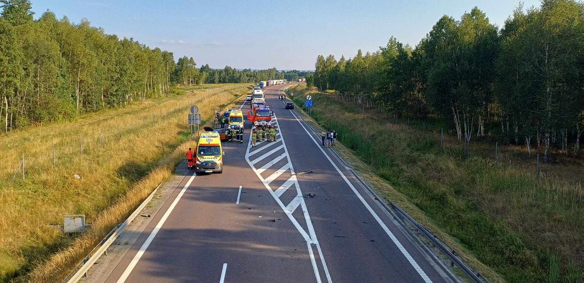 Zderzenie bmw i dacii na S19 w Jasionce. W wypadku ucierpiały dzieci! [WIDEO]