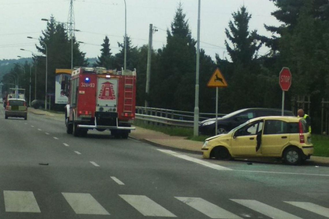 Wypadek spowodował utrudnienia na ul. Sikorskiego-Rzeszów