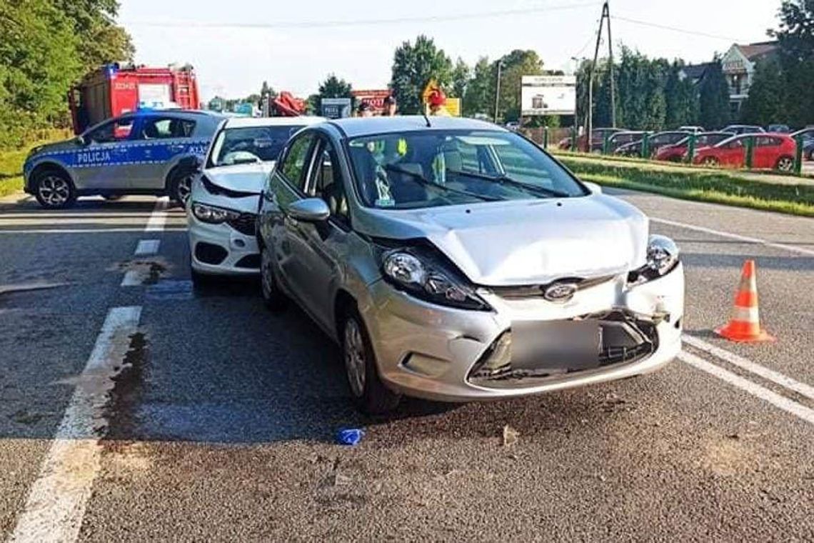 Wypadek w Głogowie Młp. Ranne zostały trzy osoby [FOTO]