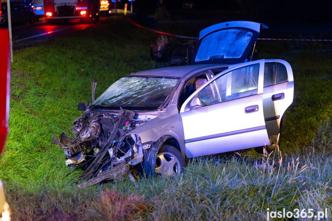 Wypadek w Krajowicach k. Jasła, cztery osoby poszkodowane