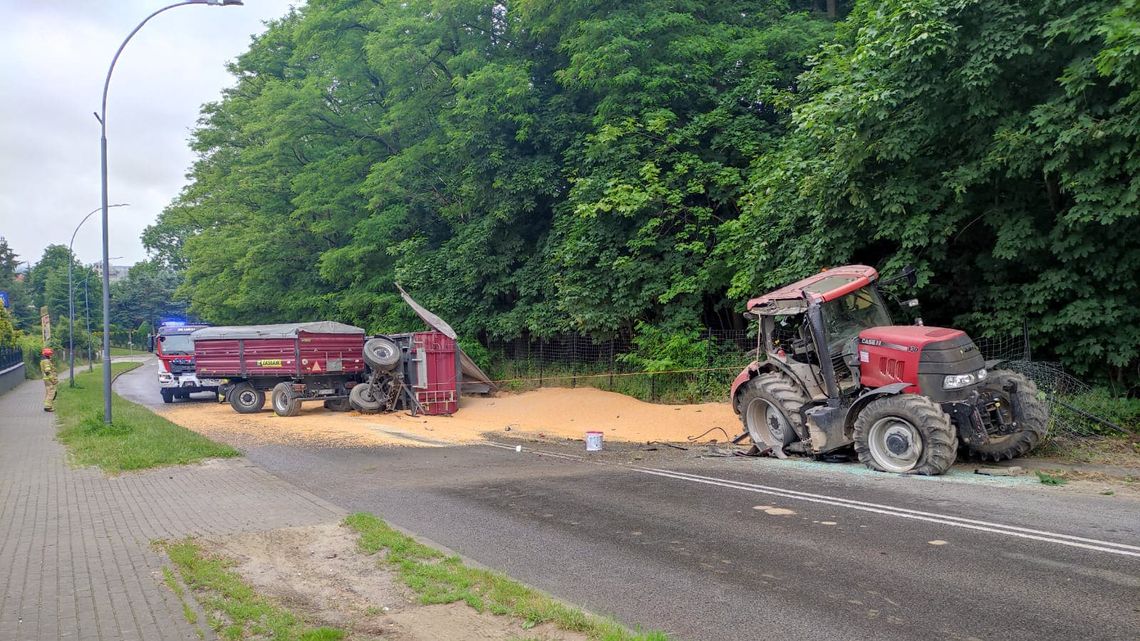 Łańcut, wypadek traktor z kukurydzą