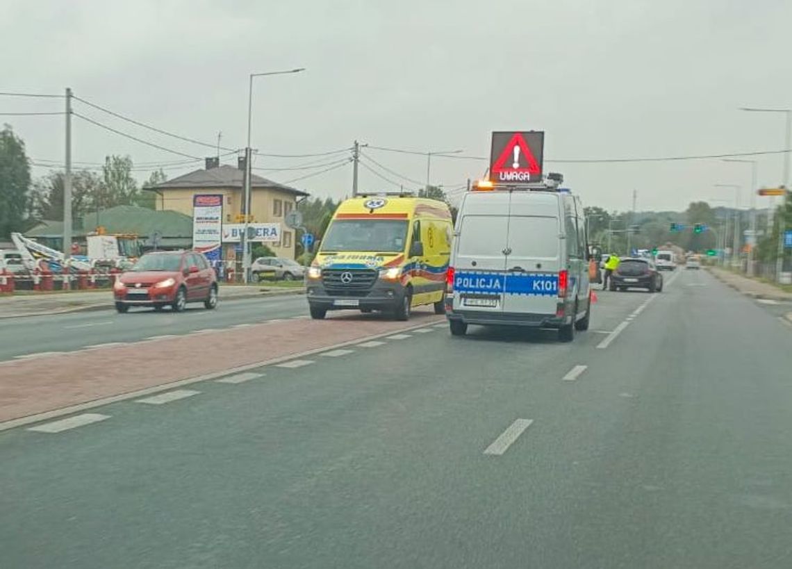 Wypadek w Tyczynie. W zderzeniu trzech aut ranne zostały dwie osoby