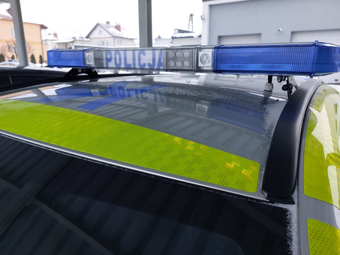 Zakaz, alkohol i cudze tablice. Kierowca z Paszczyny zebrał pełen zestaw