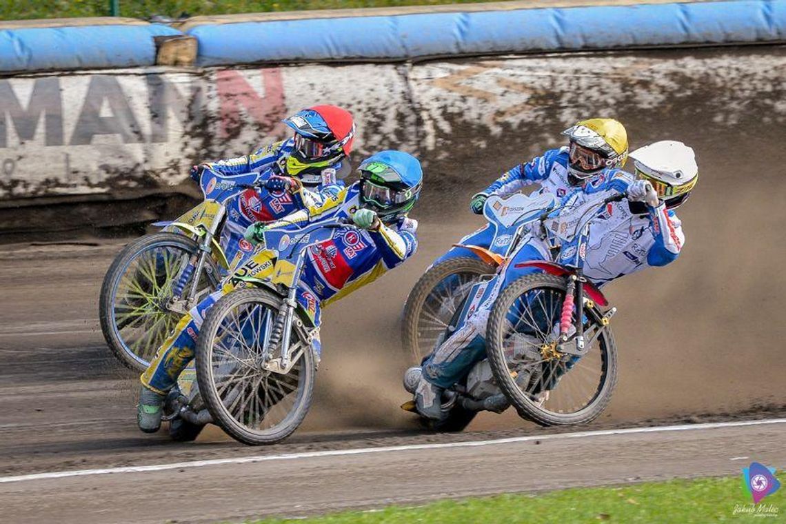 Zawodnicy 7R Stolaro Stal Rzeszów zaczynają ligowe ściganie. Znamy składy