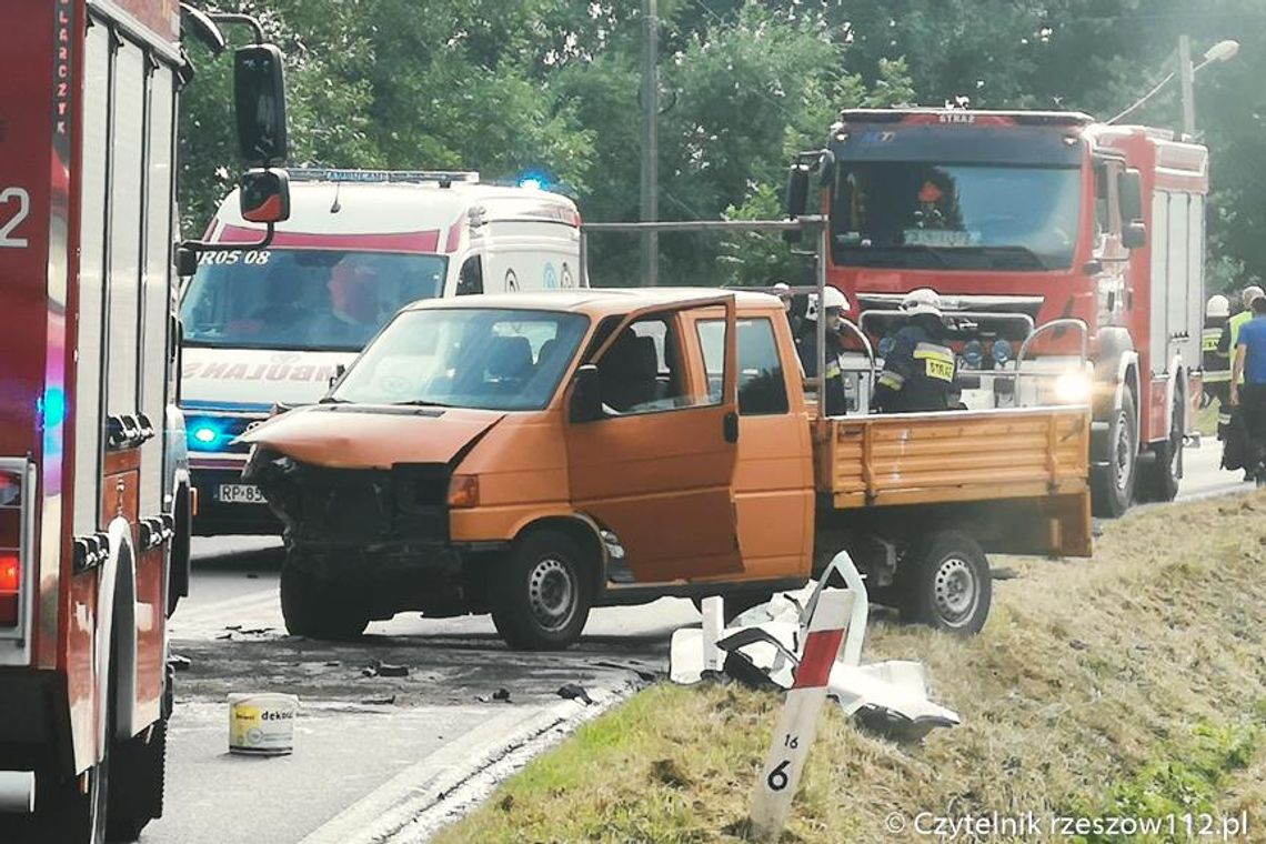 Zderzenie dwóch pojazdów. Nie żyje kobieta!