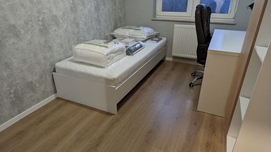 Pokój 1-osobowy Bella Dolina ul. Lubelska 103 w Rzeszowie Pokój 1-osobowy Bella Dolina ul. Lubelska 103 w Rzeszowie