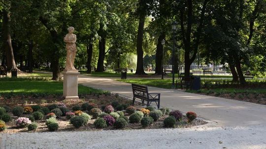 Odnowiony park na ul. Dąbrowskiego