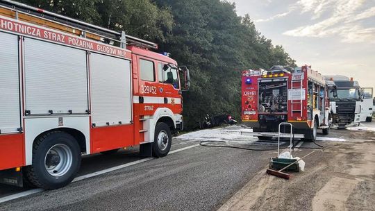 Głogów Młp. Zderzenie osobówki z ciężarówką [FOTO]