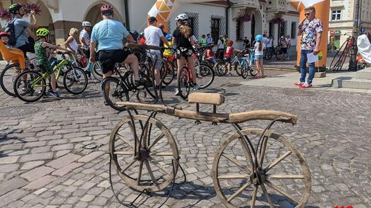 Rzeszów. Parada rowerów w drugi dzień Bike Festival