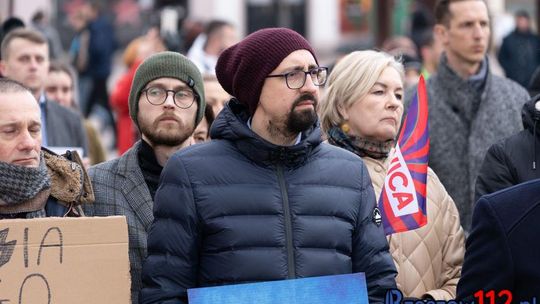 Rzeszów. Manifestacja solidarności z Ukrainą na rynku