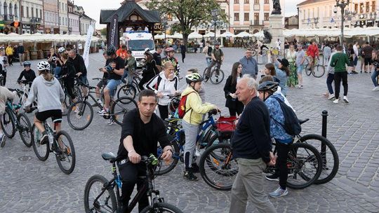 Ulicami Rzeszowa przejechała Festiwalowa Parada Rowerowa