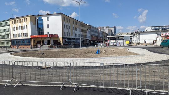 Trwa przebudowa dworca PKP i budowa RCK w Rzeszowie [ZDJĘCIA]