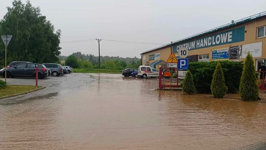 Ulewy nadciągają na Podkarpacie [ZDJĘCIA]