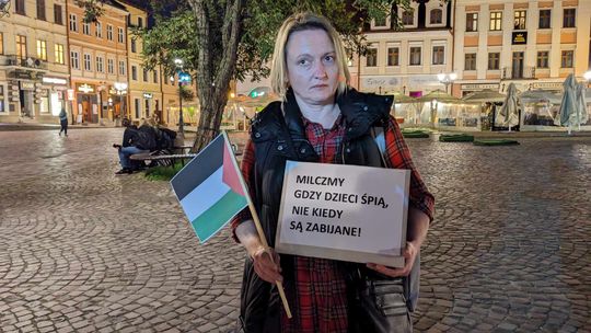 Rzeszowianie solidarni z Palestyną. Apelują o wstrzymanie ludobójstwa [ZDJĘCIA]