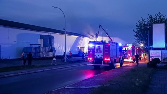 Akcja strażaków na terenie marketu Majster w Rzeszowie