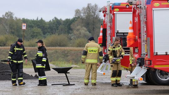 Ćwiczenia przeciwpowodziowe strażaków z Gminy Trzebownisko [ZDJĘCIA]