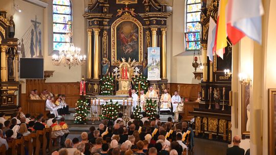 Jubileusz 10-lecia Koronacji Matki Bożej Głogowskiej [FOTO]