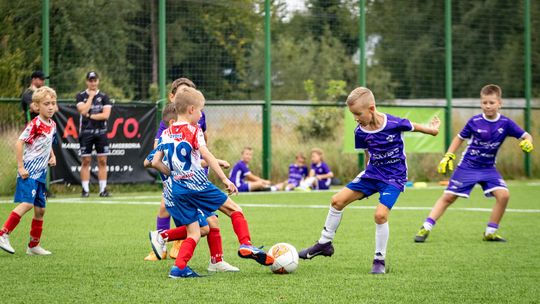Stadion Grunwaldu gospodarzem festiwalu piłkarskiego "Żaki poznają Podkarpacie" 2025