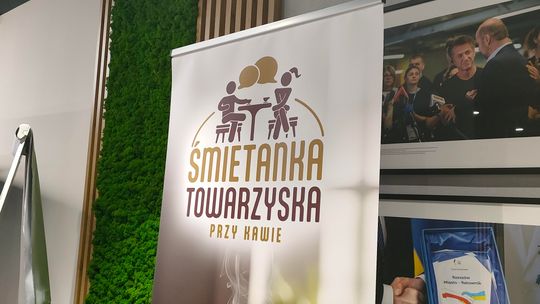 "Śmietanka Towarzyska": Tworzenie Księgi Wspomnień