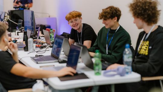 Kosmiczny hackaton NASA w Stalowej Woli [FOTORELACJA]