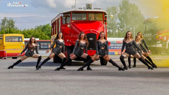 II Zlot Zabytkowych Autobusów w Rzeszowie [FOTO]