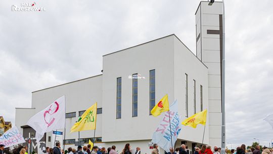RZESZÓW XVI Marsz dla Życia i Rodziny.