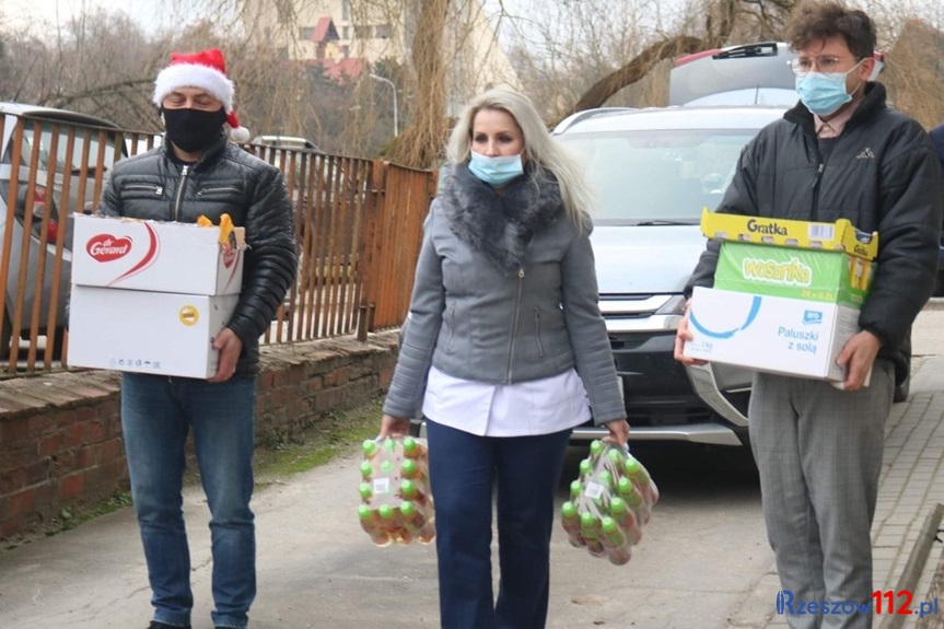 Pomoc dla Centrum Opieki Medycznej w Jarosławiu