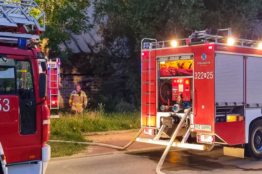 Pożar budynku gospodarczego przy Uroczej w Rzeszowie