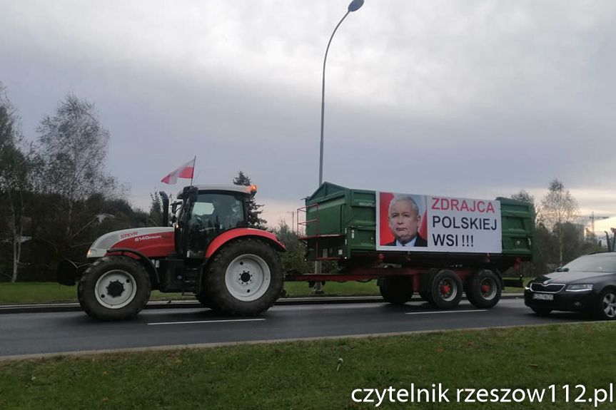 Rzeszów. Traktory rolnicze blokują miasto Relacja NA ŻYWO