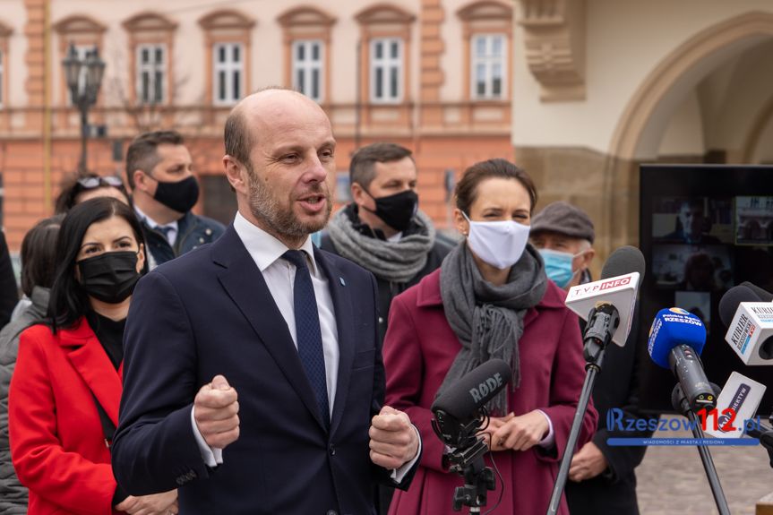 Konrad Fijołek stworzył otwarty sztab wyborczy